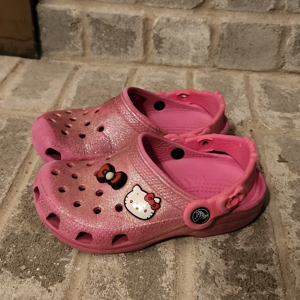 Crocs Hello Kitty Crocs Size 10 11 Girls Shoes Pink